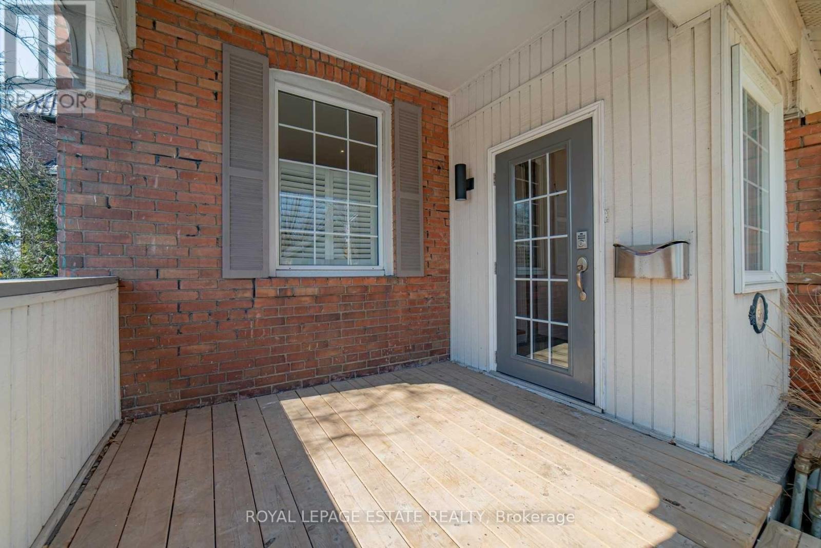 A - 568 Woodbine Avenue, Toronto, Ontario  M4E 2H8 - Photo 3 - E12842160