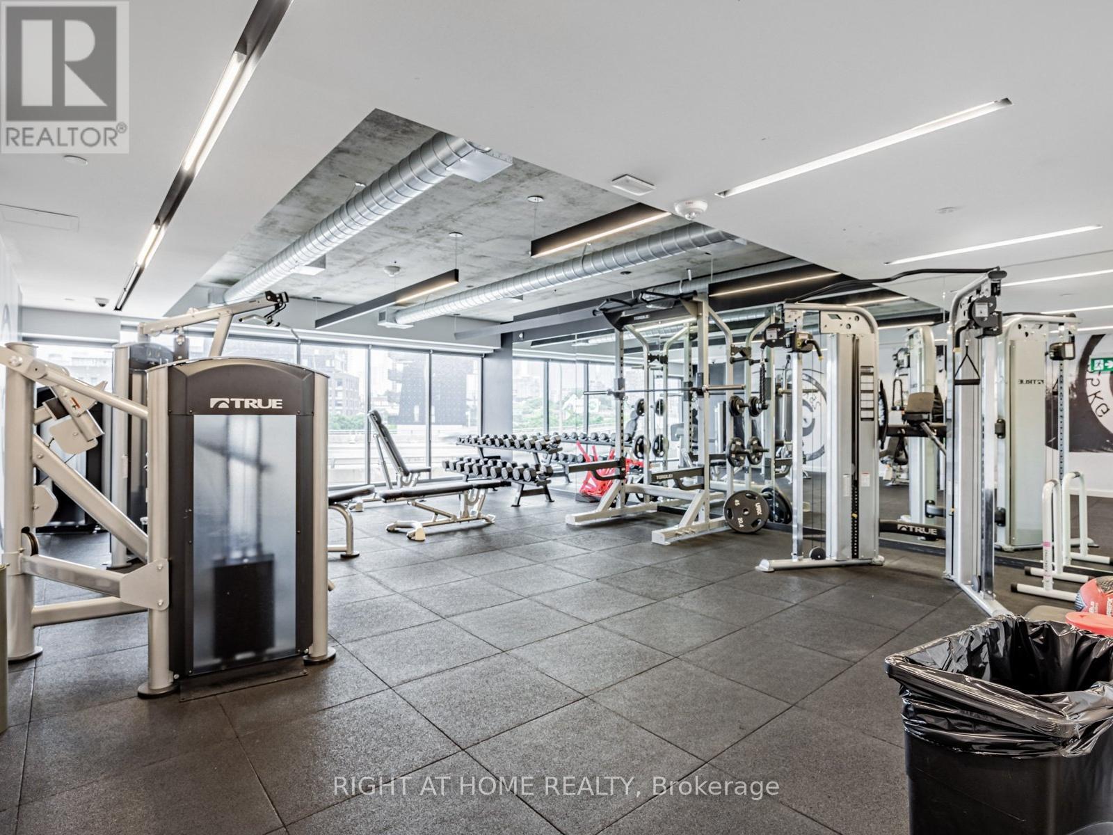 1210 - 170 Bayview Avenue, Toronto, Ontario  M5A 0M4 - Photo 31 - C12841402