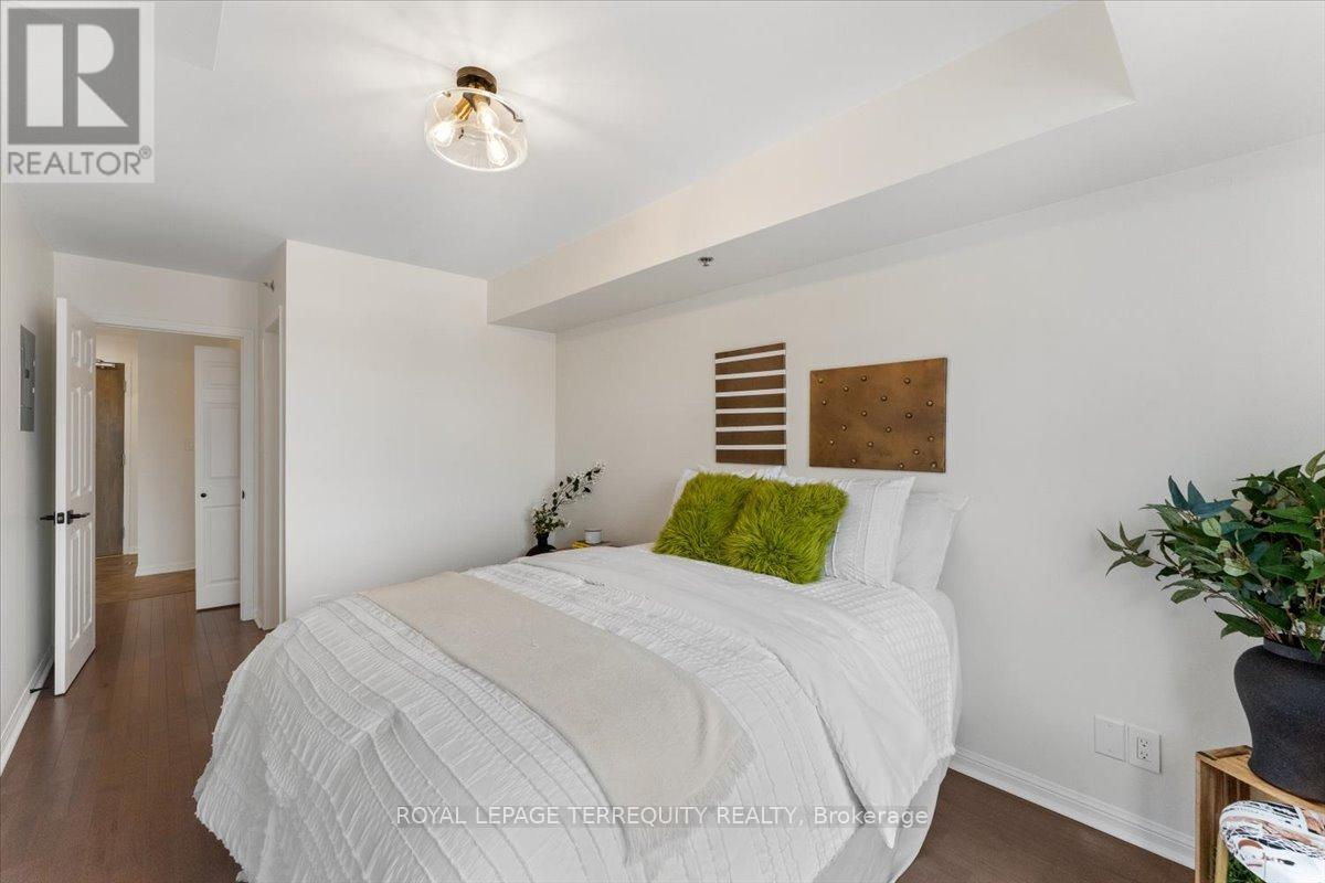 402 - 3070 Rotary Way, Burlington, Ontario  L7M 0H1 - Photo 22 - W12842174