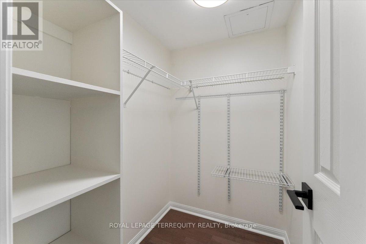 402 - 3070 Rotary Way, Burlington, Ontario  L7M 0H1 - Photo 23 - W12842174