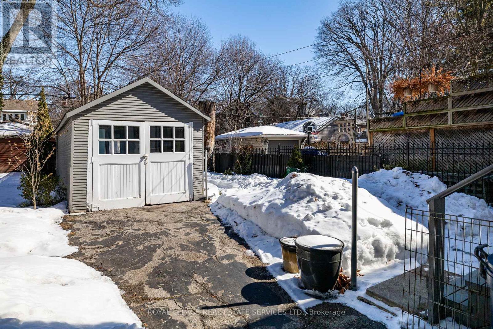 341 Armadale Avenue, Toronto, Ontario  M6S 3X5 - Photo 45 - W12842186