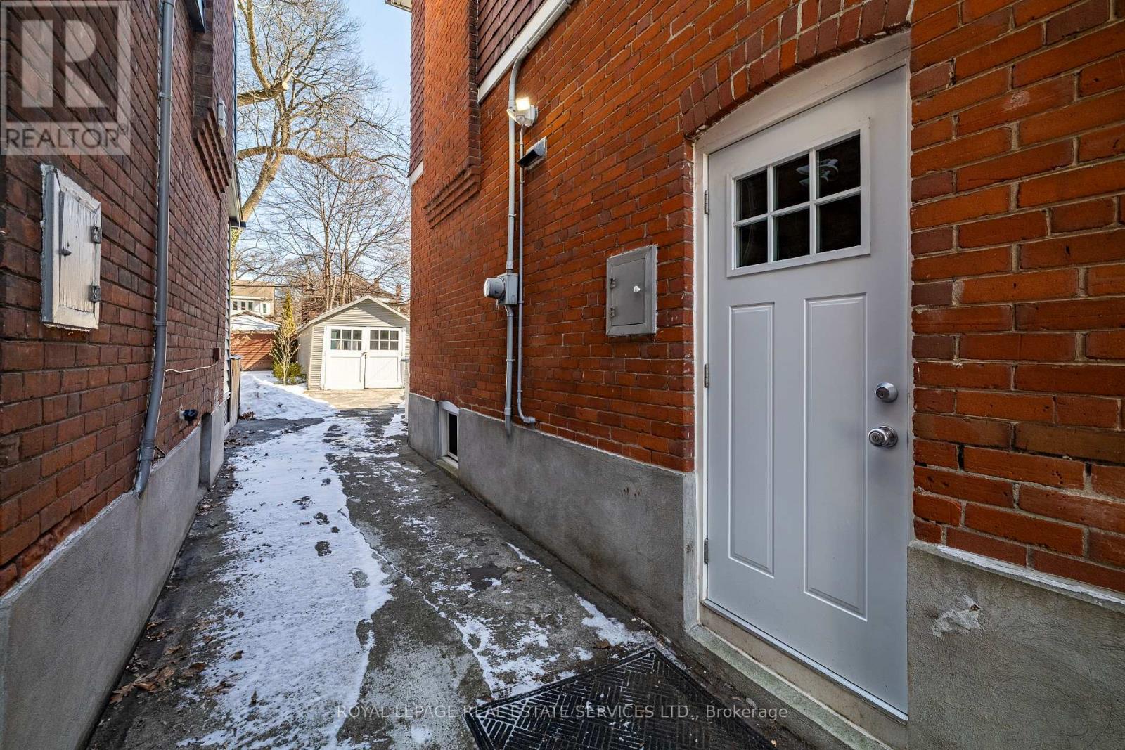 341 Armadale Avenue, Toronto, Ontario  M6S 3X5 - Photo 49 - W12842186