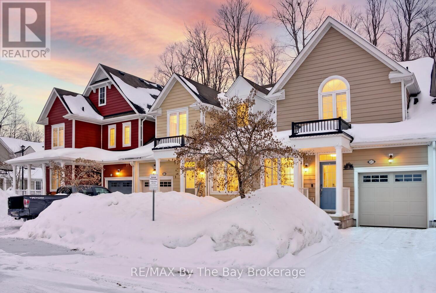 37 BERKSHIRE AVENUE, Wasaga Beach, Ontario