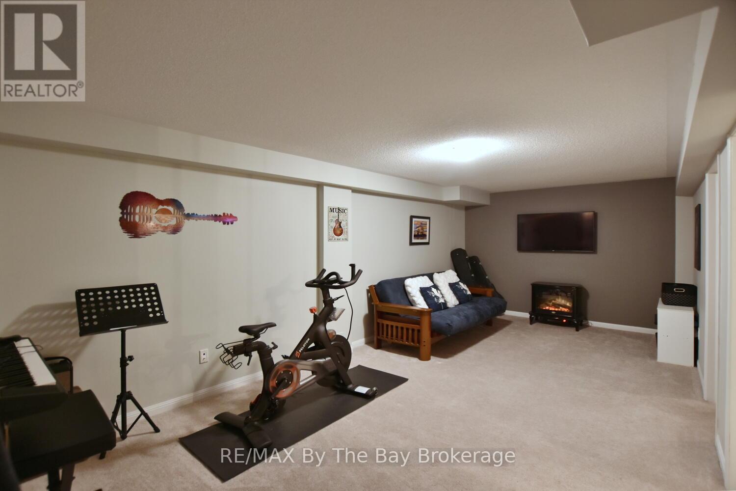 37 Berkshire Avenue, Wasaga Beach, Ontario  L9Z 0G3 - Photo 30 - S12842220