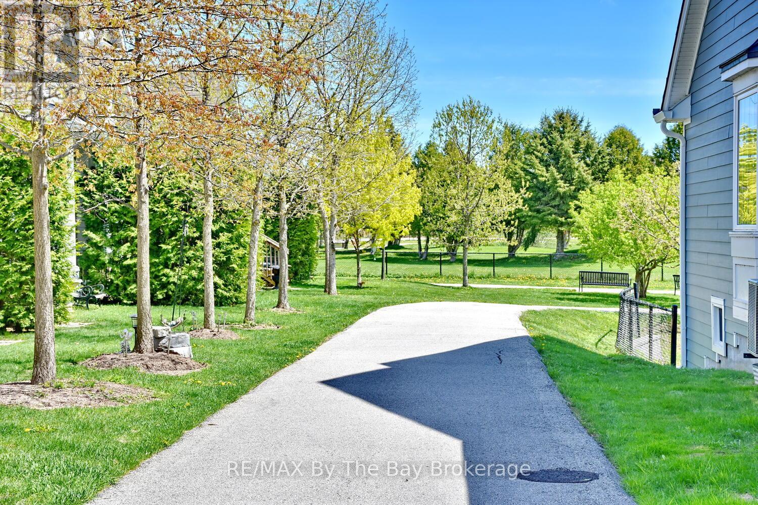 37 Berkshire Avenue, Wasaga Beach, Ontario  L9Z 0G3 - Photo 37 - S12842220