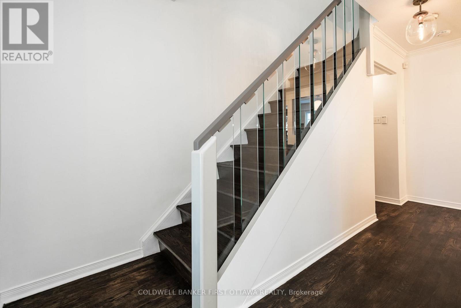 309 Kintyre Private, Ottawa, Ontario  K2C 3M6 - Photo 18 - X12842190