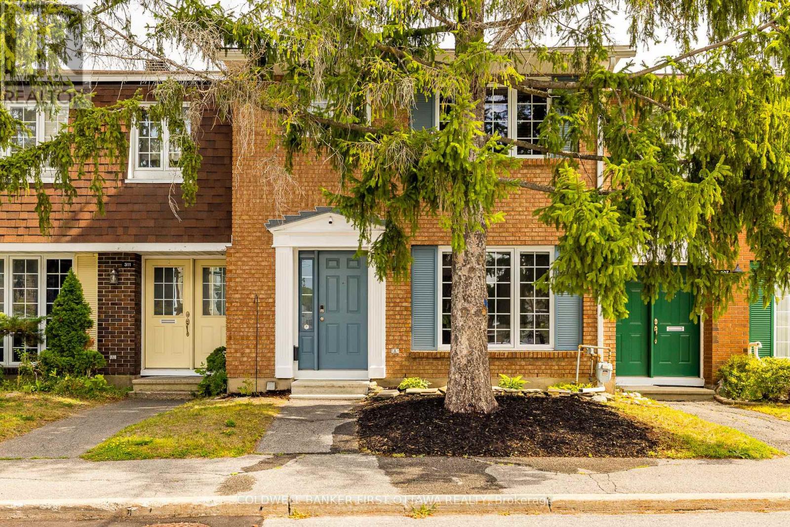 309 Kintyre Private, Ottawa, Ontario  K2C 3M6 - Photo 2 - X12842190