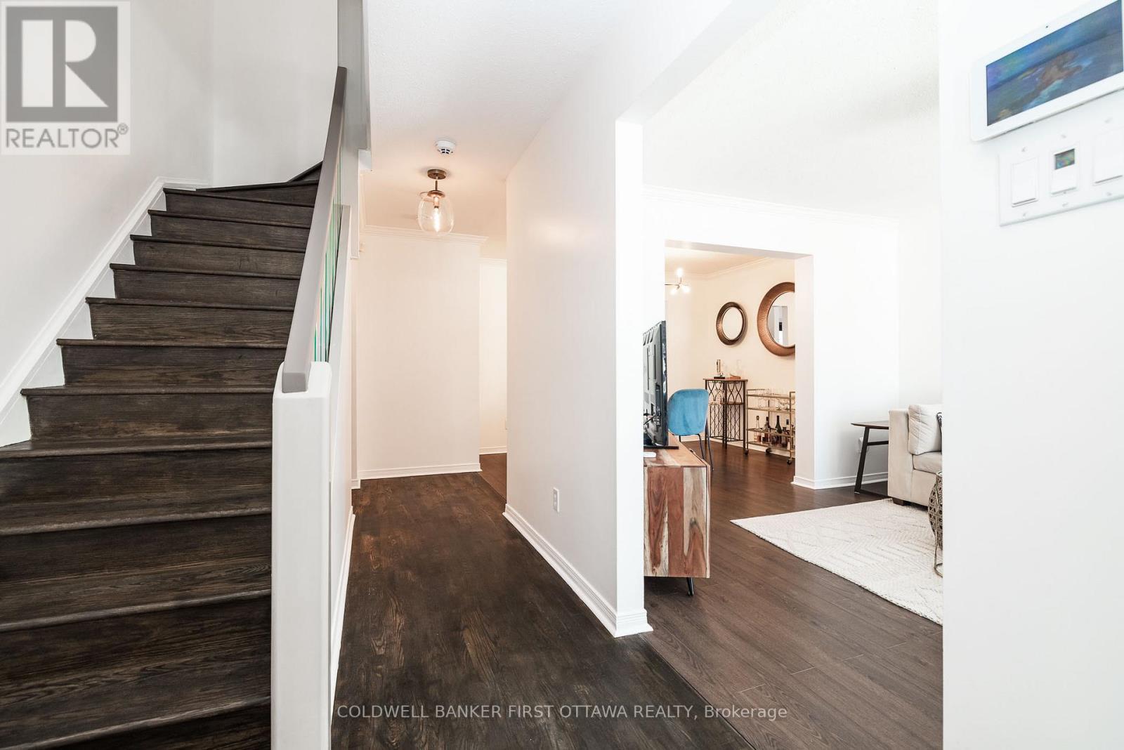 309 Kintyre Private, Ottawa, Ontario  K2C 3M6 - Photo 5 - X12842190