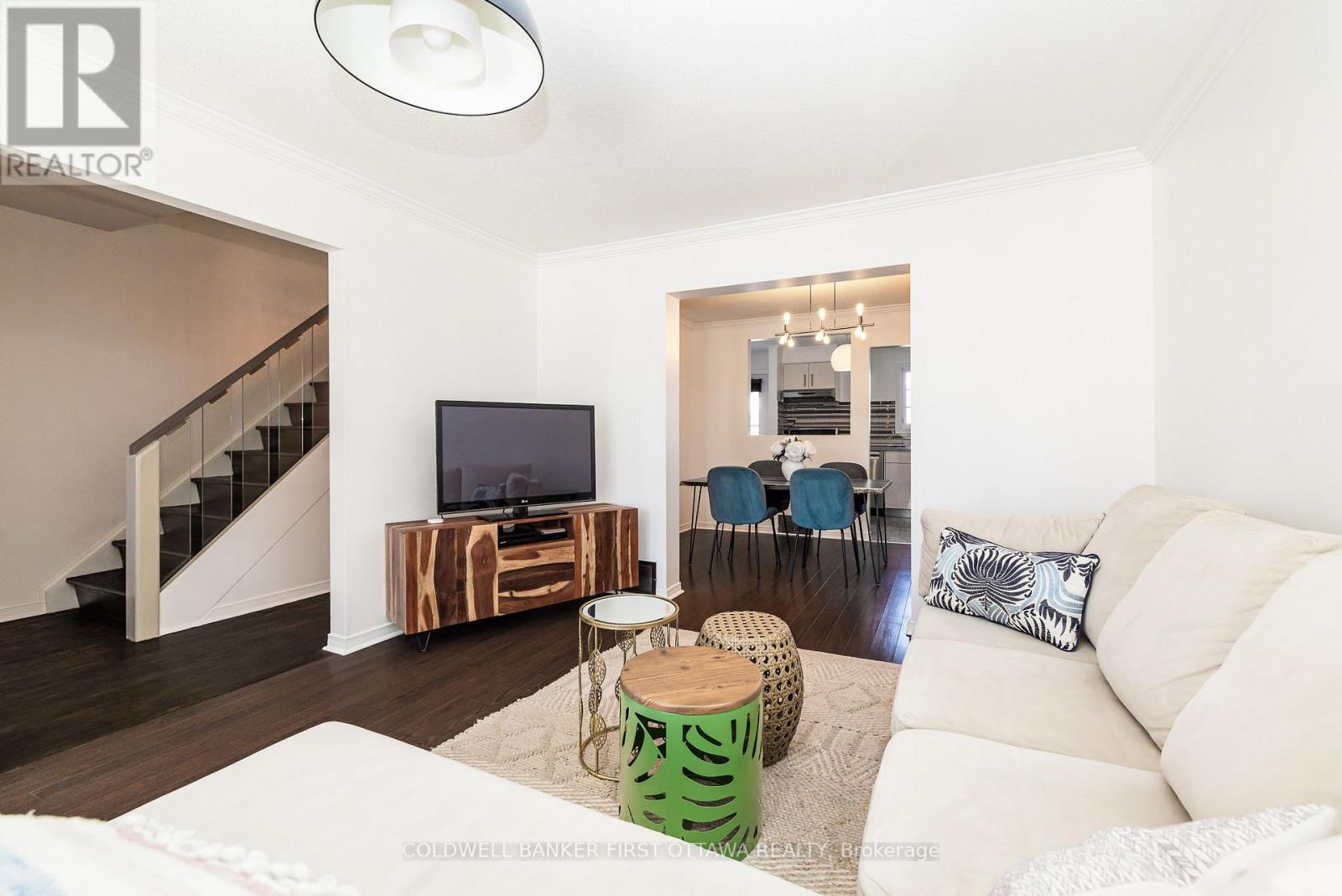 309 Kintyre Private, Ottawa, Ontario  K2C 3M6 - Photo 9 - X12842190