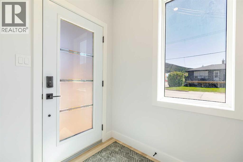 2, 2102 131 Street, Blairmore, Alberta  T0K 0E0 - Photo 25 - A2276820