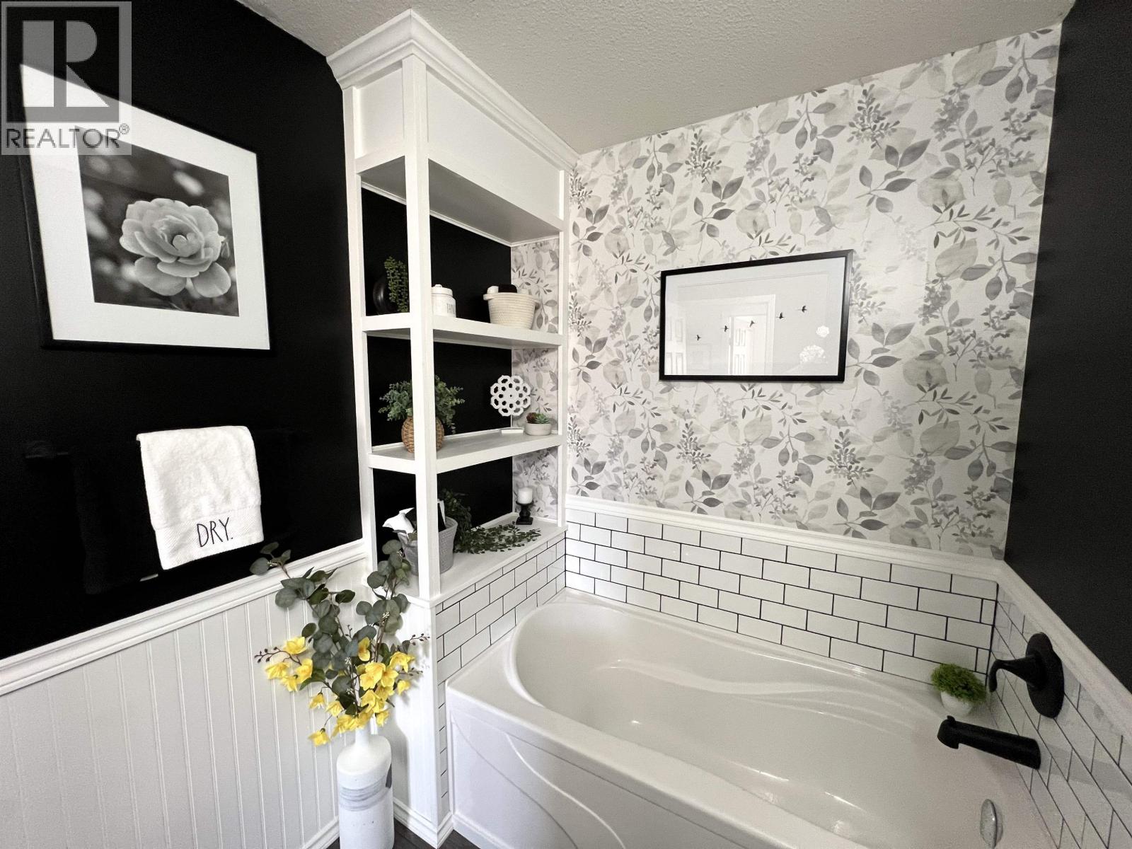 5516 W 57 Avenue, Fort Nelson, British Columbia  V0C 1R0 - Photo 16 - R3062478