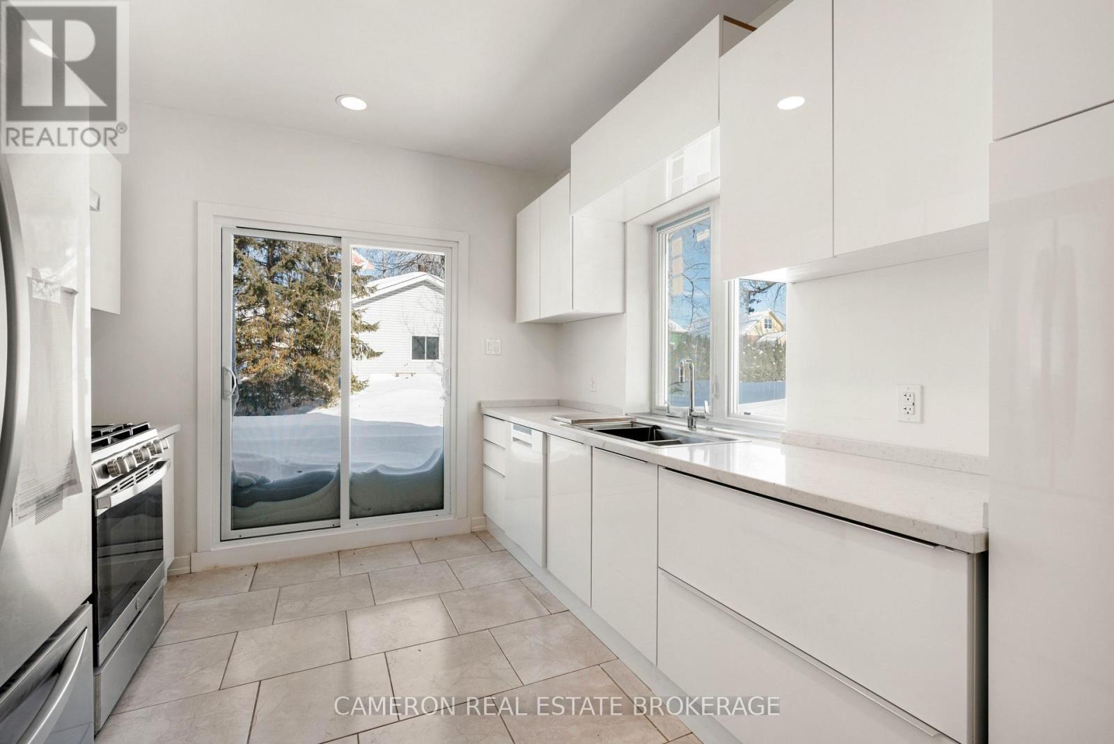 A - 14 King Street, Cornwall, Ontario  K6J 1K1 - Photo 14 - X12842194