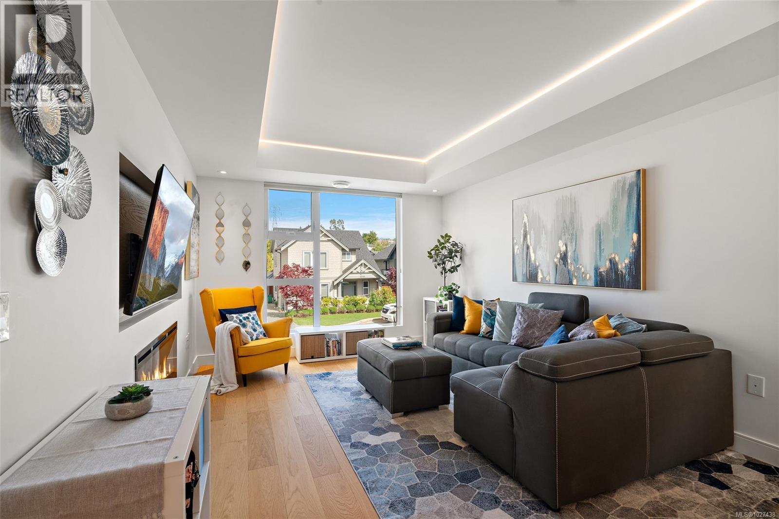 26 4253 Dieppe Rd, Saanich, British Columbia  V8X 2N2 - Photo 7 - 1027438