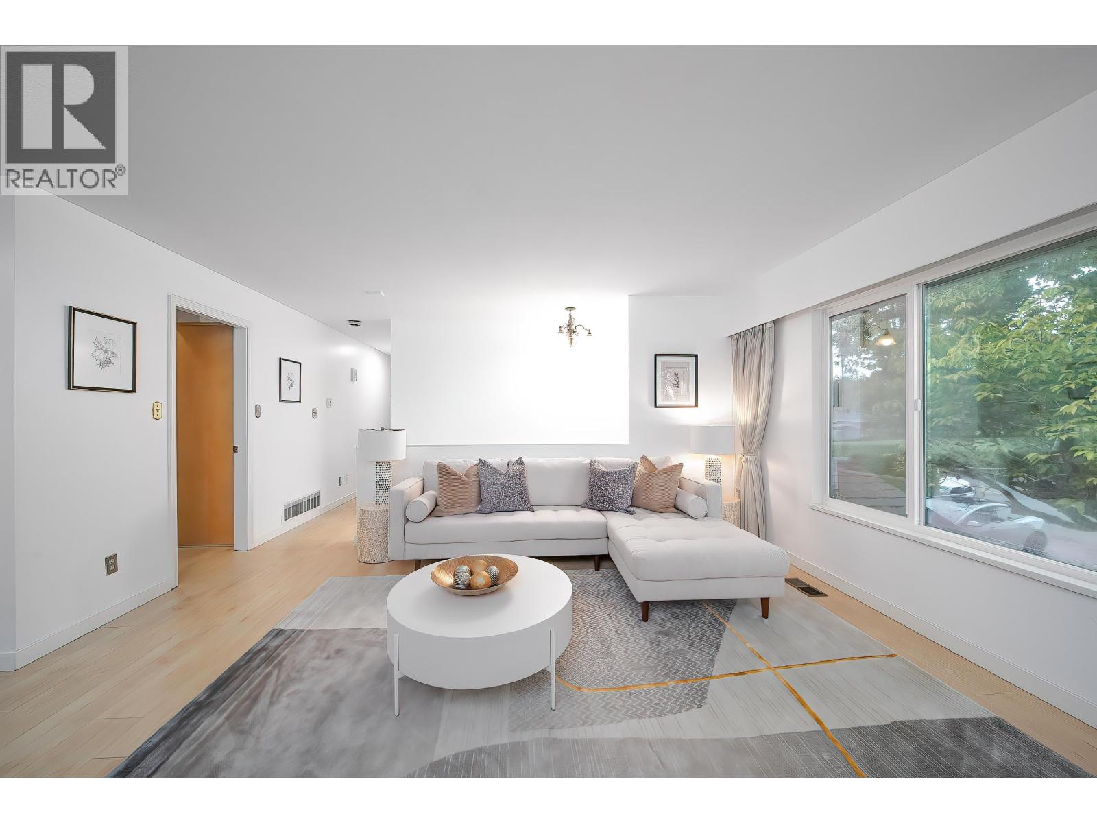 11700 Kingfisher Drive, Richmond, British Columbia  V7E 3N7 - Photo 12 - R3095817