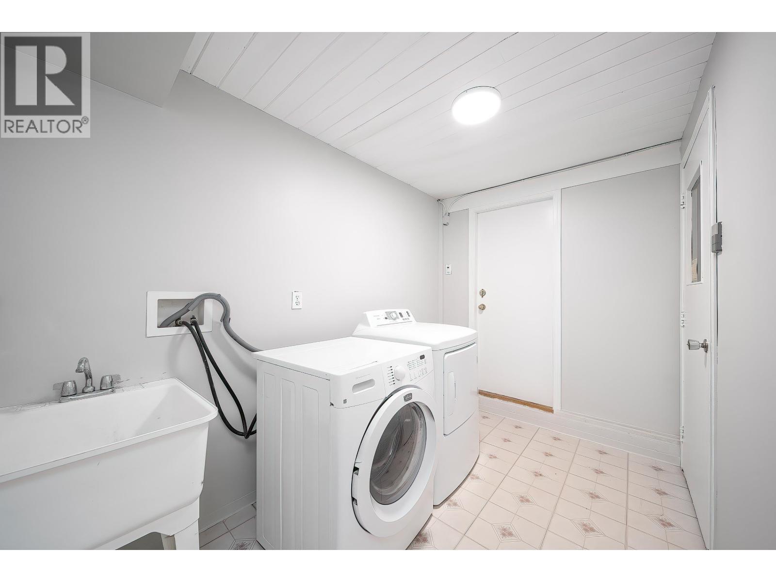 11700 Kingfisher Drive, Richmond, British Columbia  V7E 3N7 - Photo 39 - R3095817