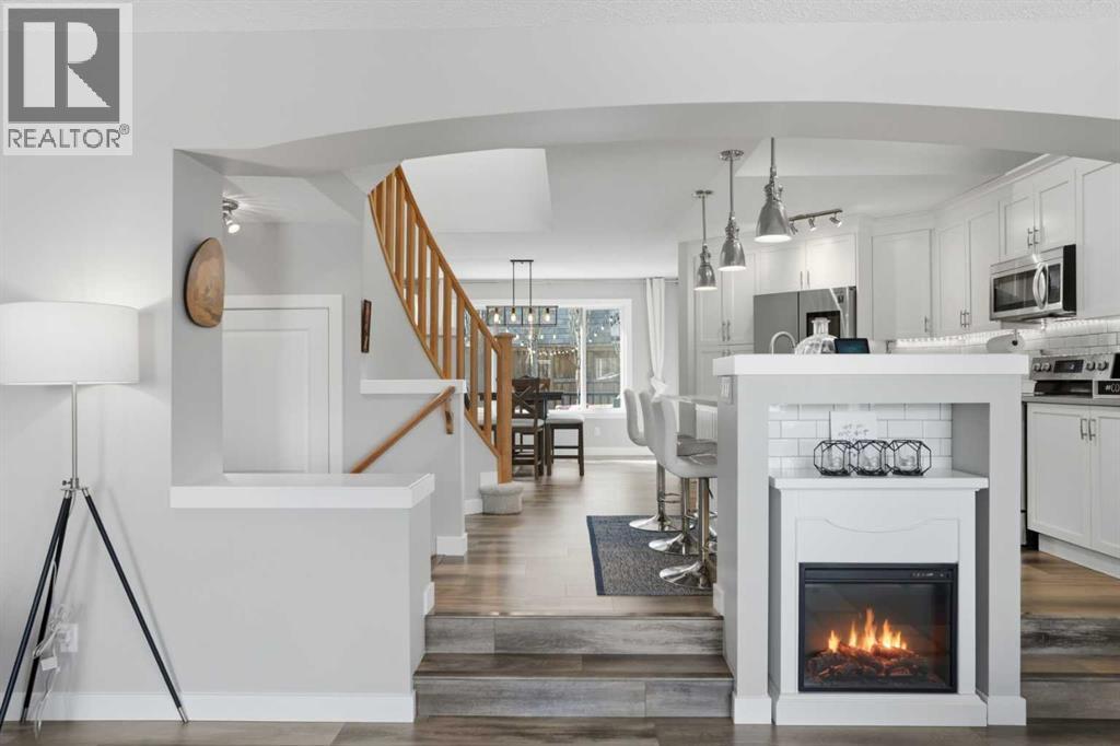 1142 New Brighton Park, Calgary, Alberta  T2Z 0X8 - Photo 5 - A2288518