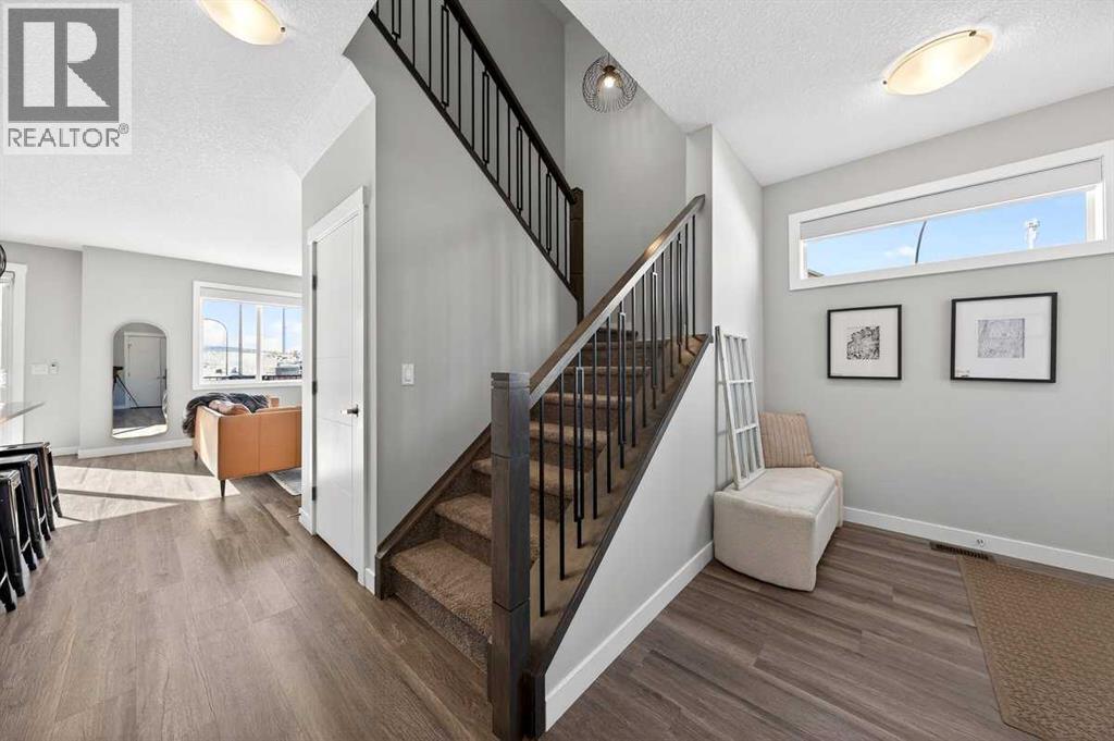 23 Willow Park Point, Cochrane, Alberta  T4C 2V3 - Photo 4 - A2290338