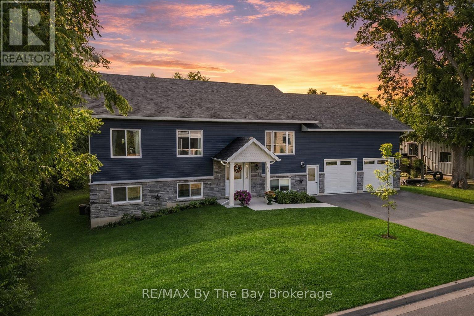 146 MARY STREET, Clearview, Ontario