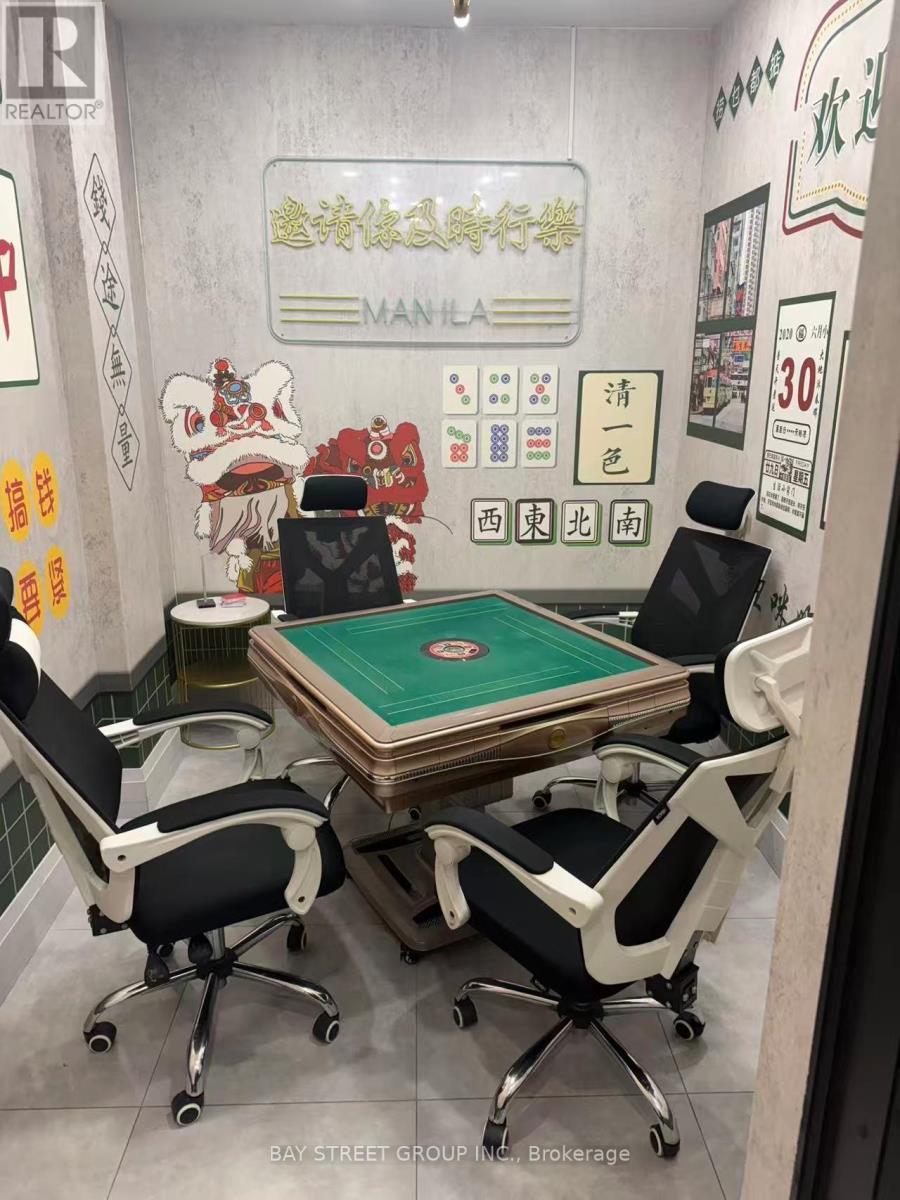 405 Dundas Street W, Toronto, Ontario M5T 1G6 - Photo 11 - C12842210