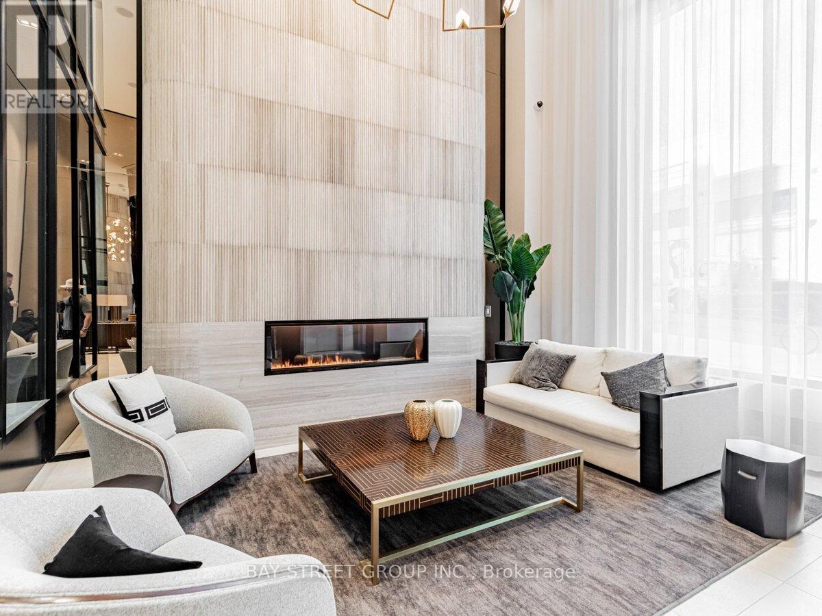 1910 - 2020 Bathurst Street, Toronto, Ontario M5P 0A6 - Photo 22 - C12842222