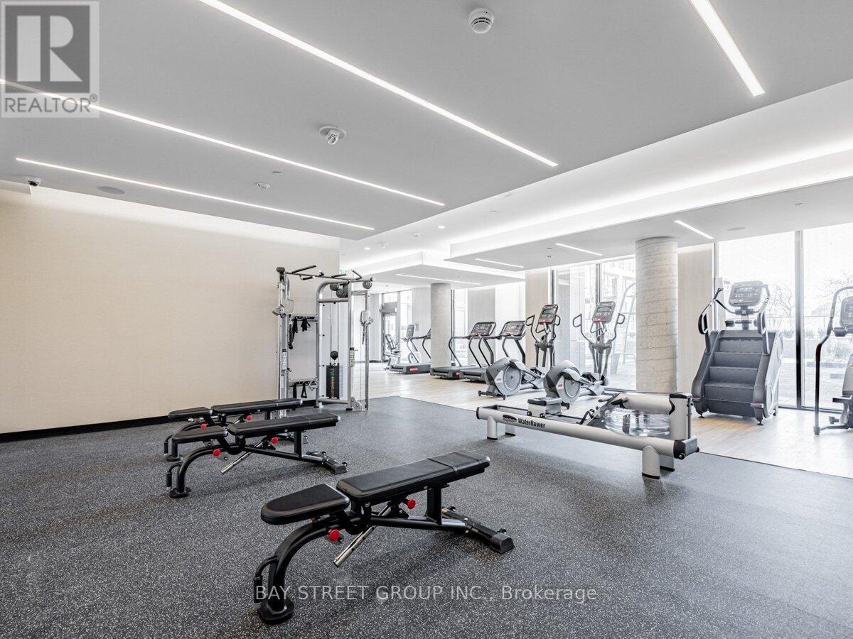 1910 - 2020 Bathurst Street, Toronto, Ontario M5P 0A6 - Photo 24 - C12842222