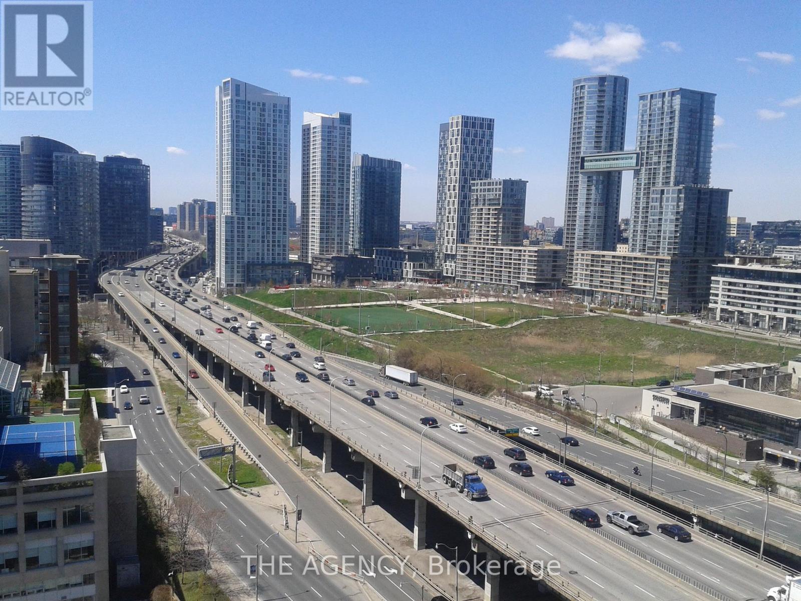 605 - 410 Queens Quay W, Toronto, Ontario  M5V 3T1 - Photo 28 - C12842228
