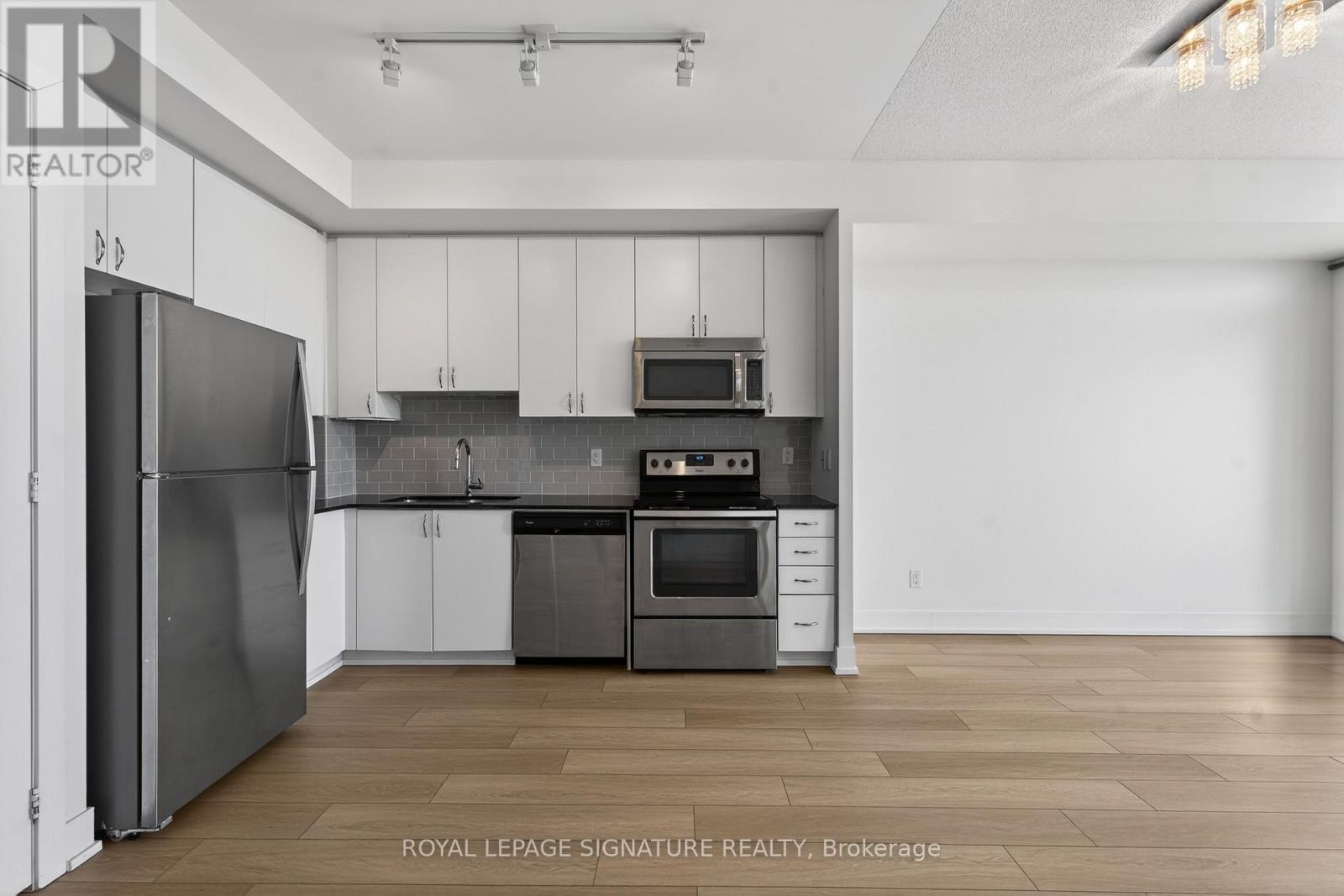 1201 - 68 Merton Street, Toronto, Ontario  M4S 0A7 - Photo 14 - C12842234