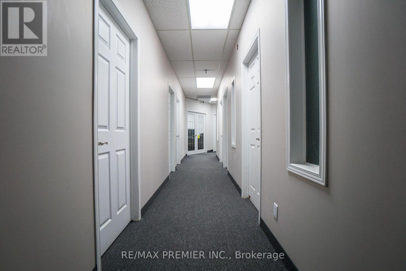 2009 - 1225 Kennedy Road, Toronto, Ontario  M1P 4Y1 - Photo 11 - E12842212