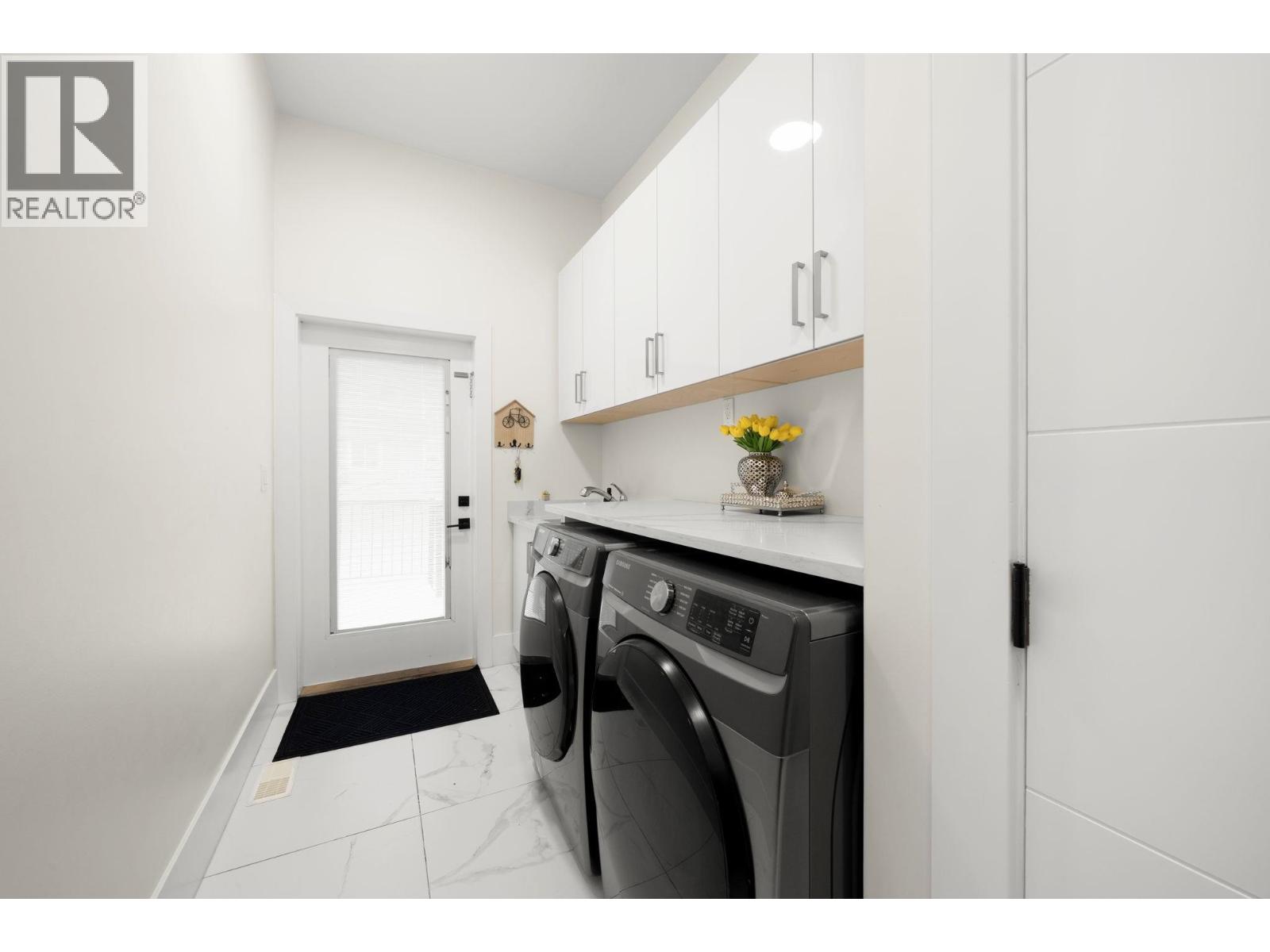 11042 240 Street, Maple Ridge, British Columbia  V2W 1H6 - Photo 34 - R3095615