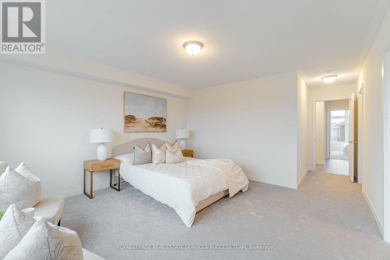 1496 Rose Way, Milton, Ontario  L9E 1V7 - Photo 11 - W12842202