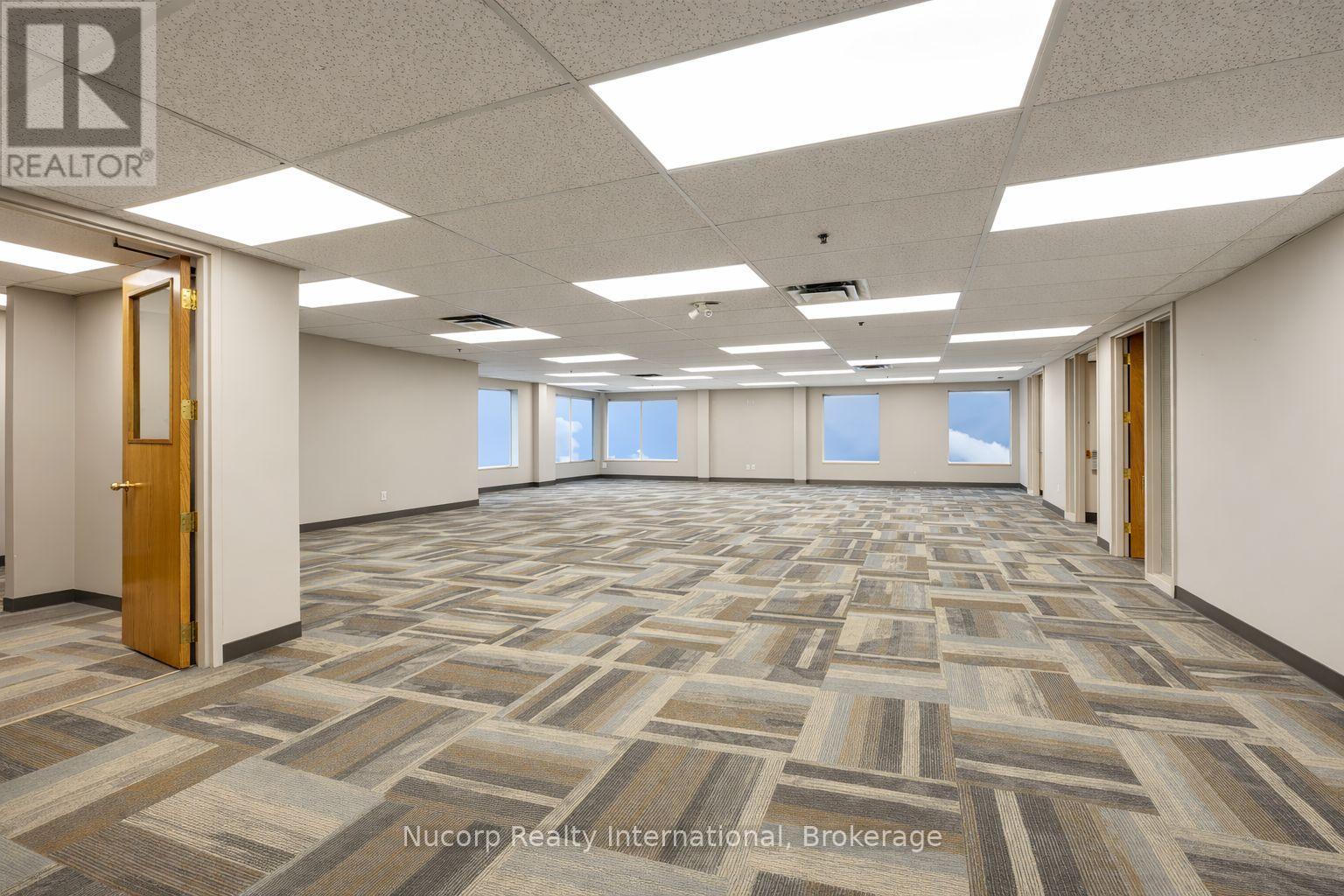 Unit #200 - 2709 Coventry Road, Oakville, Ontario  L6H 5V9 - Photo 4 - W12842214