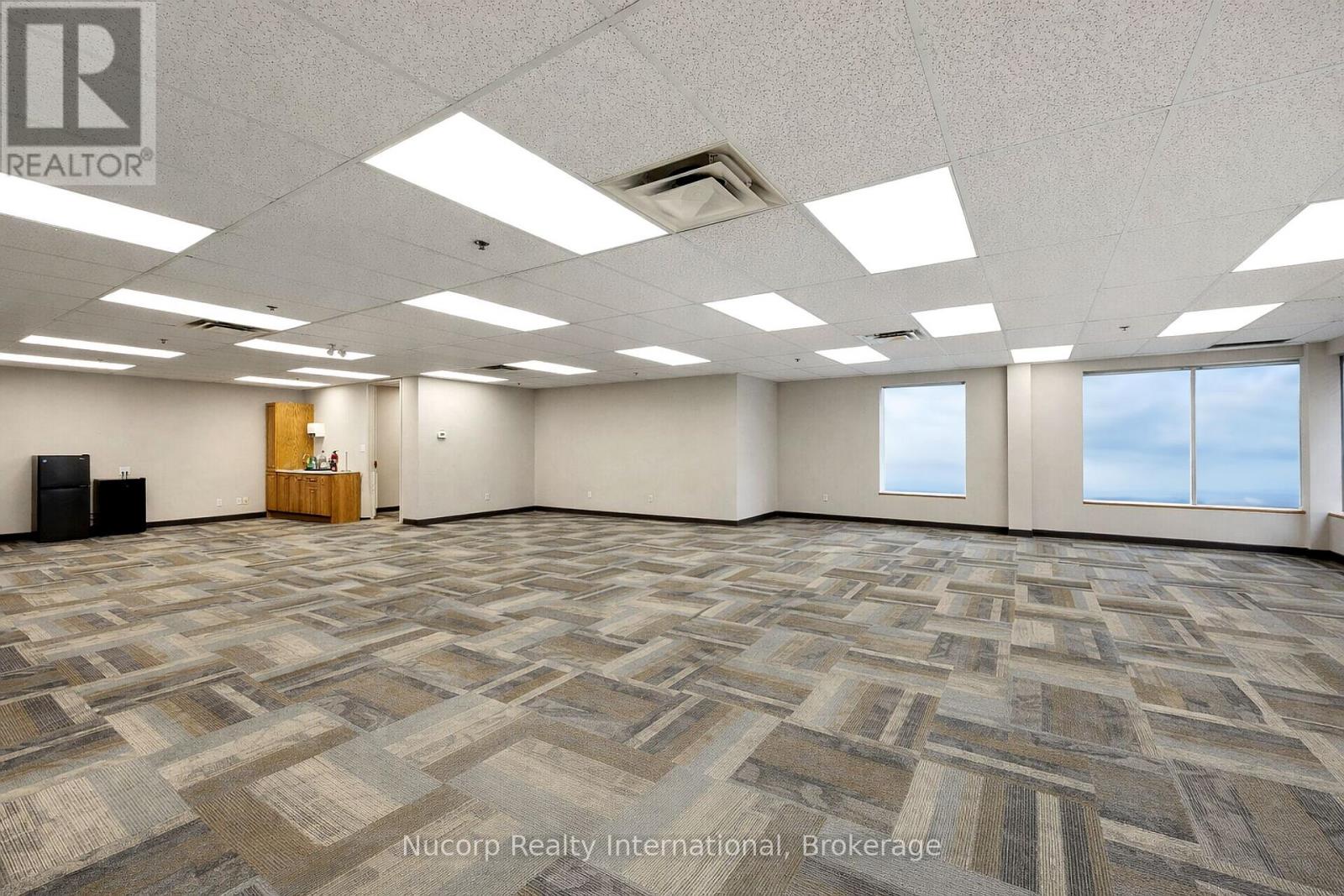 Unit #200 - 2709 Coventry Road, Oakville, Ontario  L6H 5V9 - Photo 9 - W12842214