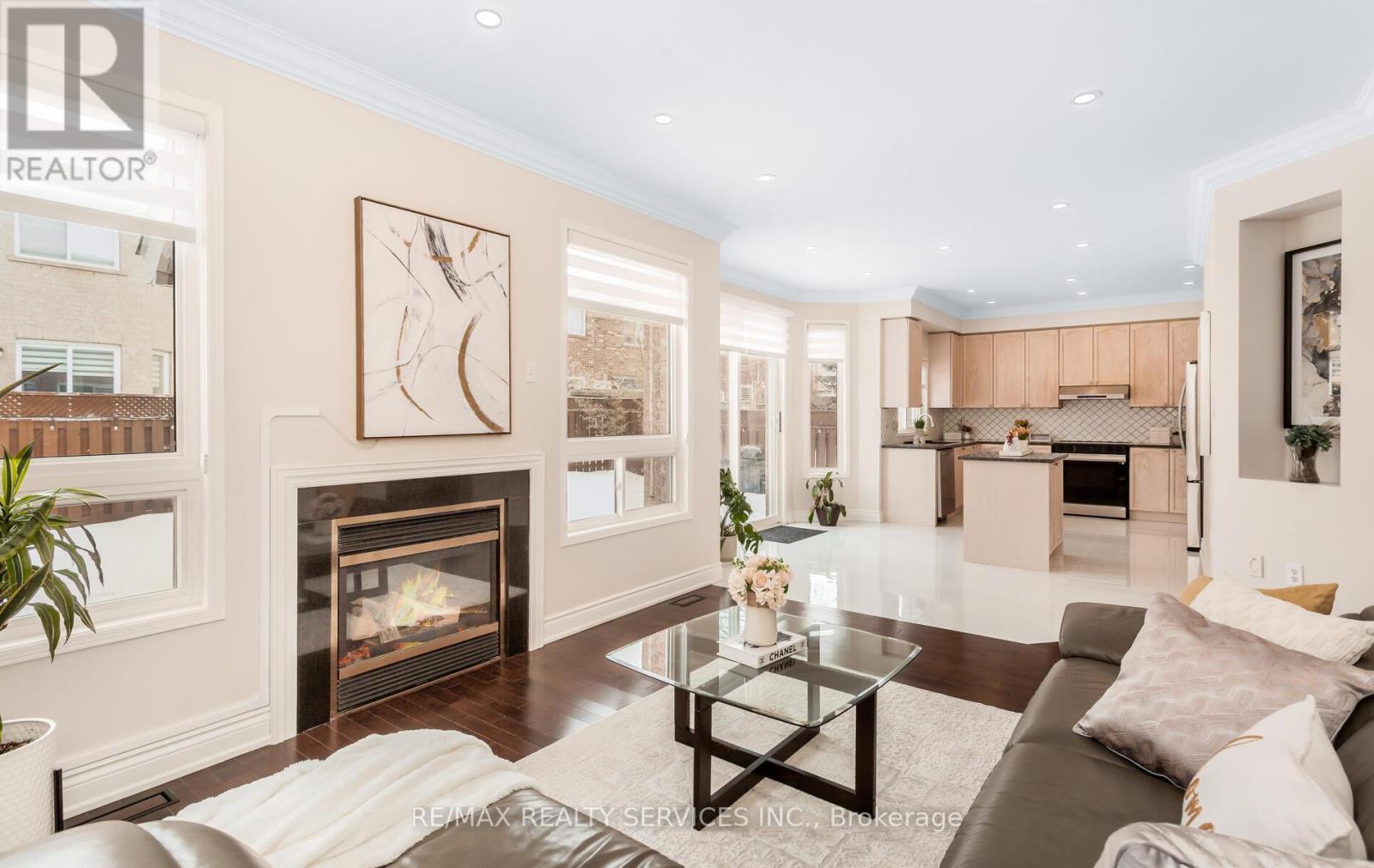 4829 St. Martin Mews, Mississauga, Ontario  L5M 7J9 - Photo 13 - W12842226