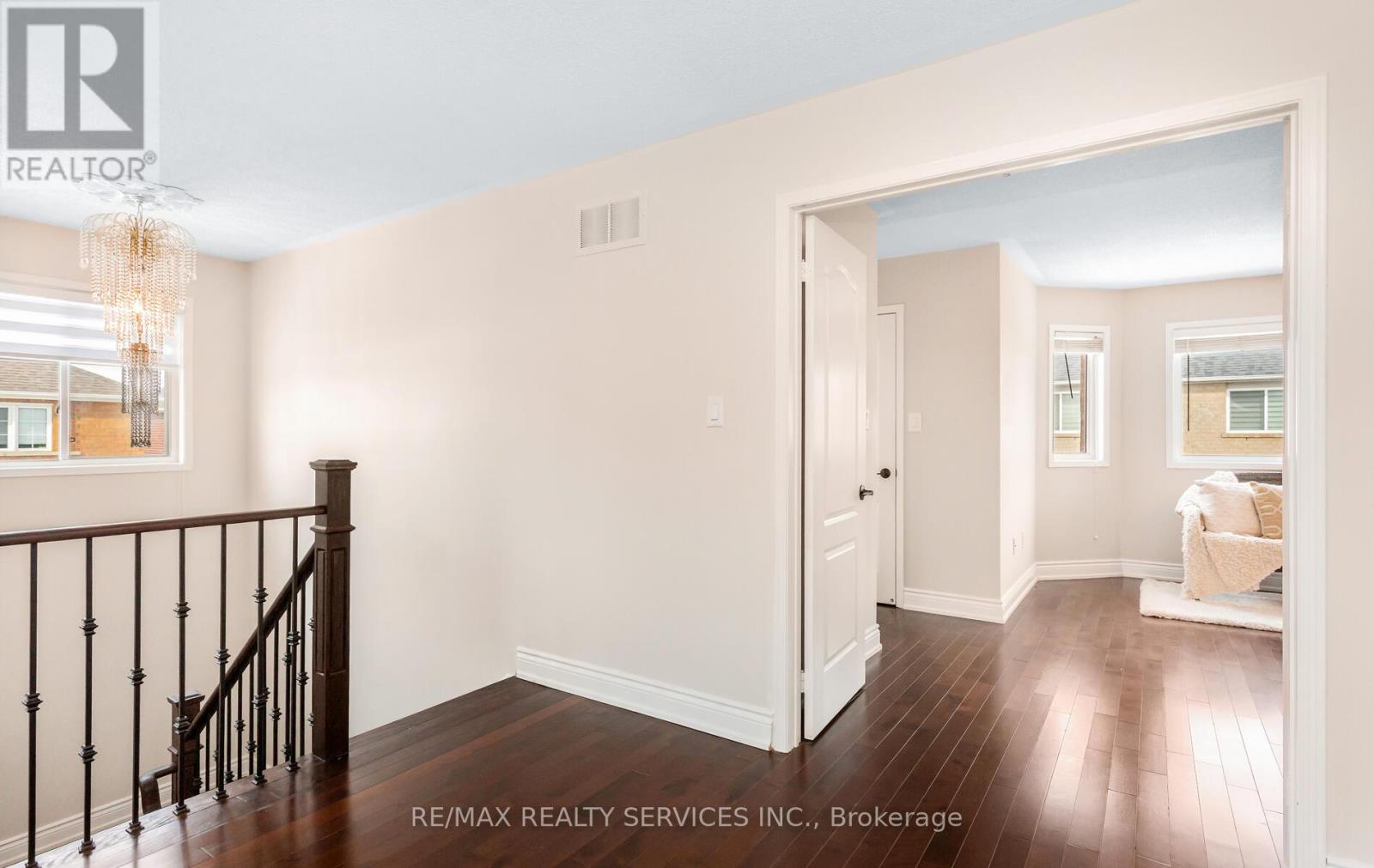 4829 St. Martin Mews, Mississauga, Ontario  L5M 7J9 - Photo 27 - W12842226