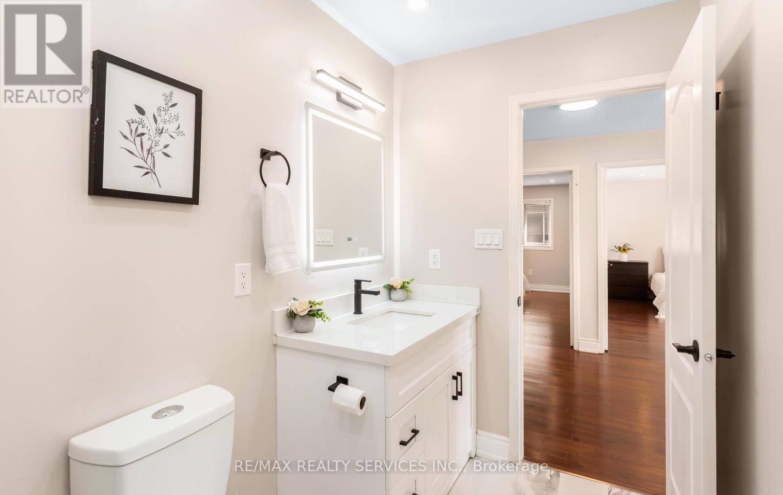 4829 St. Martin Mews, Mississauga, Ontario  L5M 7J9 - Photo 38 - W12842226