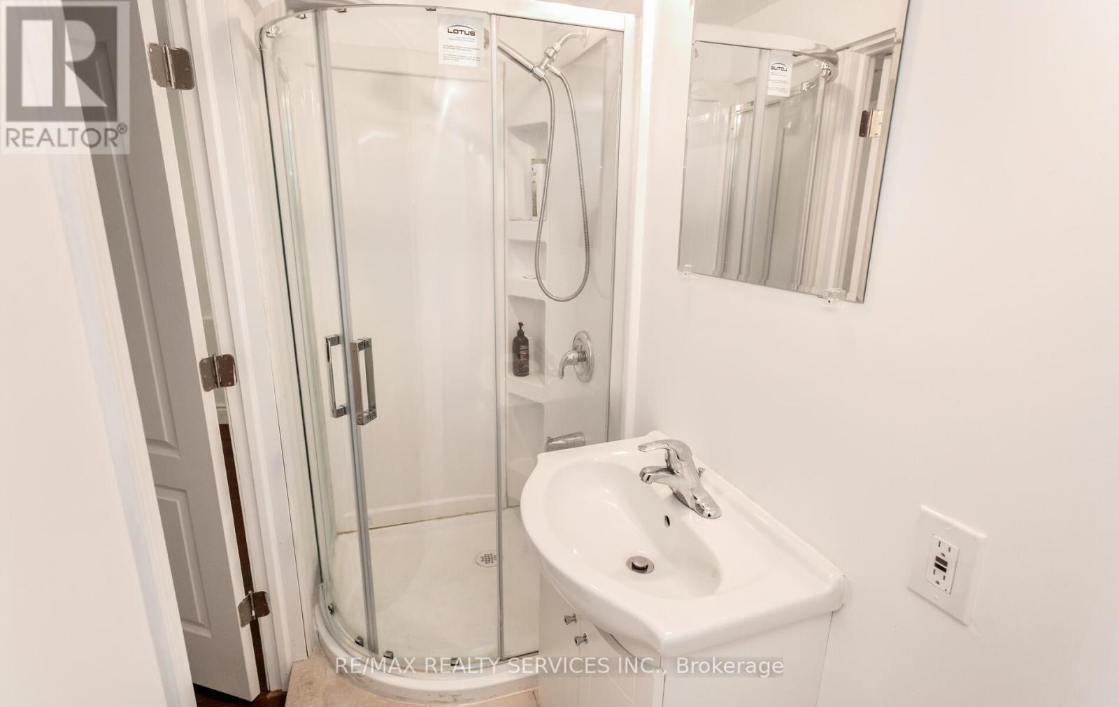 4829 St. Martin Mews, Mississauga, Ontario  L5M 7J9 - Photo 46 - W12842226