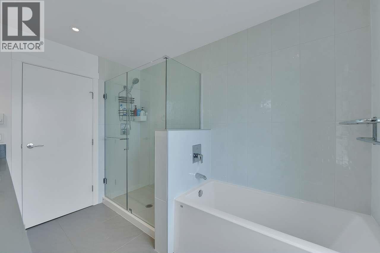 6 7039 Macpherson Avenue, Burnaby, British Columbia  V5J 4N4 - Photo 31 - R3095298