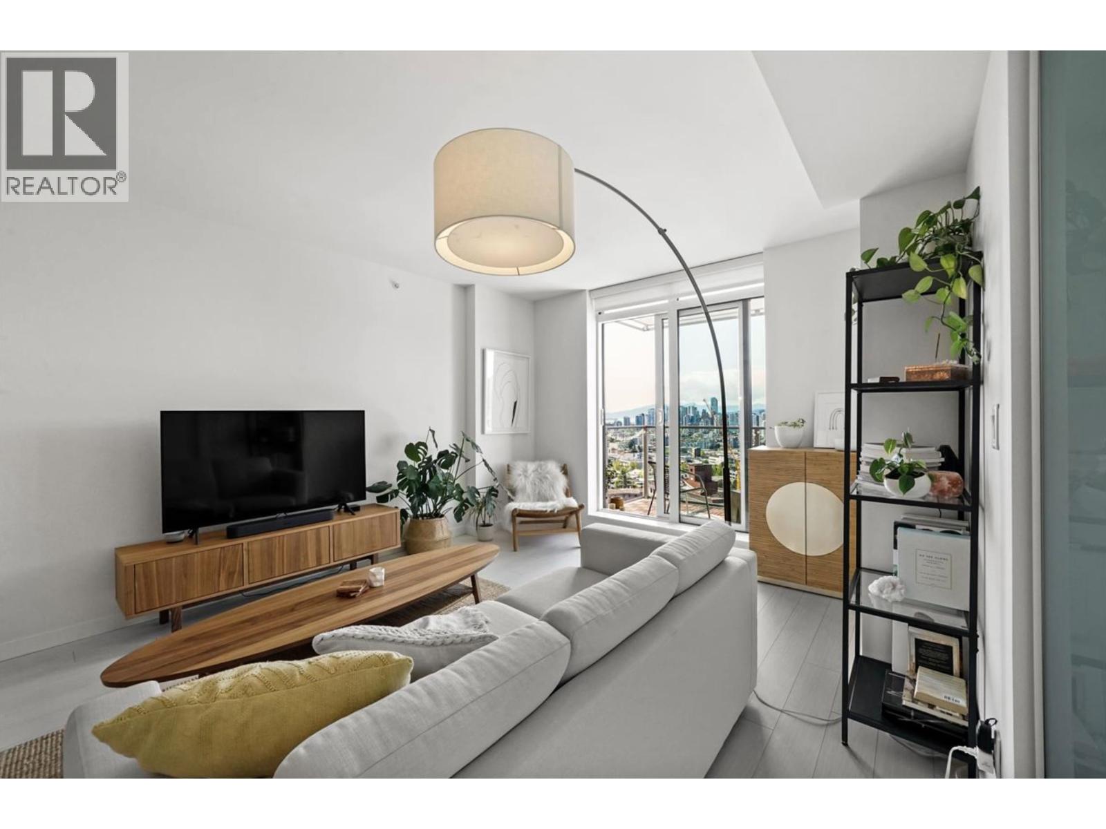 1911 285 E 10th Avenue, Vancouver, British Columbia  V5T 0H6 - Photo 3 - R3095772