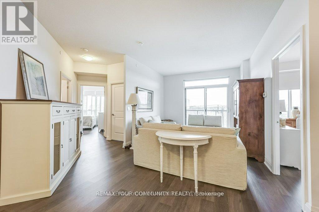 413 - 25 Fontenay Court, Toronto, Ontario  M9A 0C4 - Photo 15 - W12832340