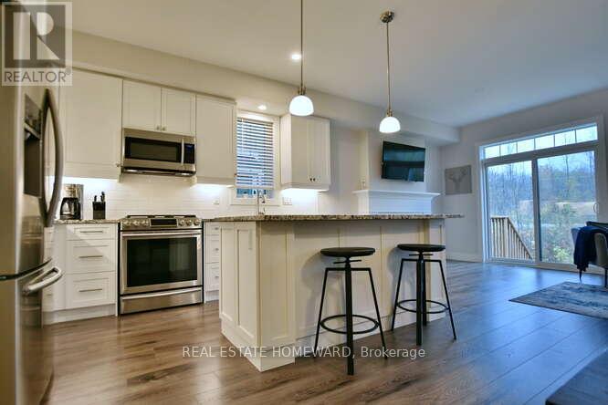 222 Yellow Birch Crescent, Blue Mountains, Ontario  L9Y 0R4 - Photo 7 - X12842232