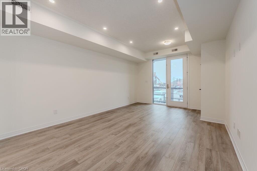 142 Foamflower Place Unit# C42, Waterloo, Ontario  N2V 0G9 - Photo 9 - 40809399