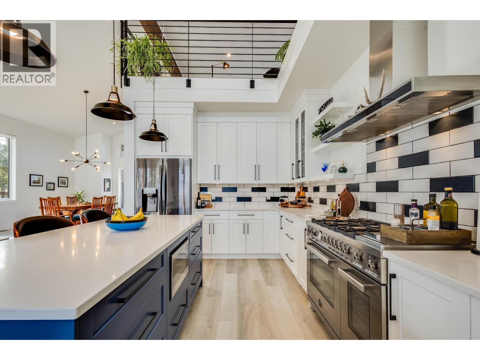 7235 Dunwaters Road, Kelowna, British Columbia  V1Z 3W4 - Photo 15 - 10375706