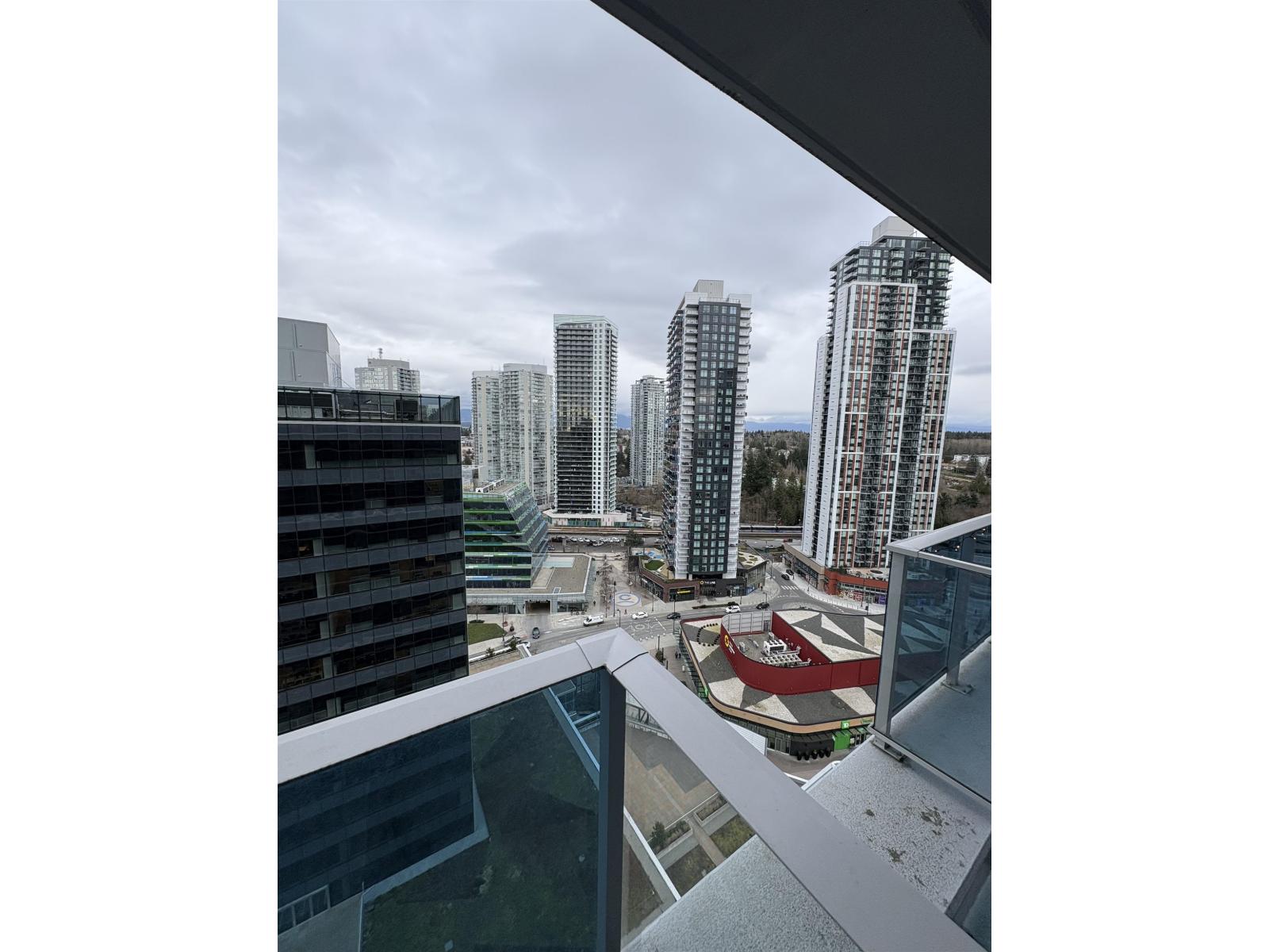 2107 13615 Fraser Highway, Surrey, British Columbia  V3T 0P7 - Photo 11 - R3095867