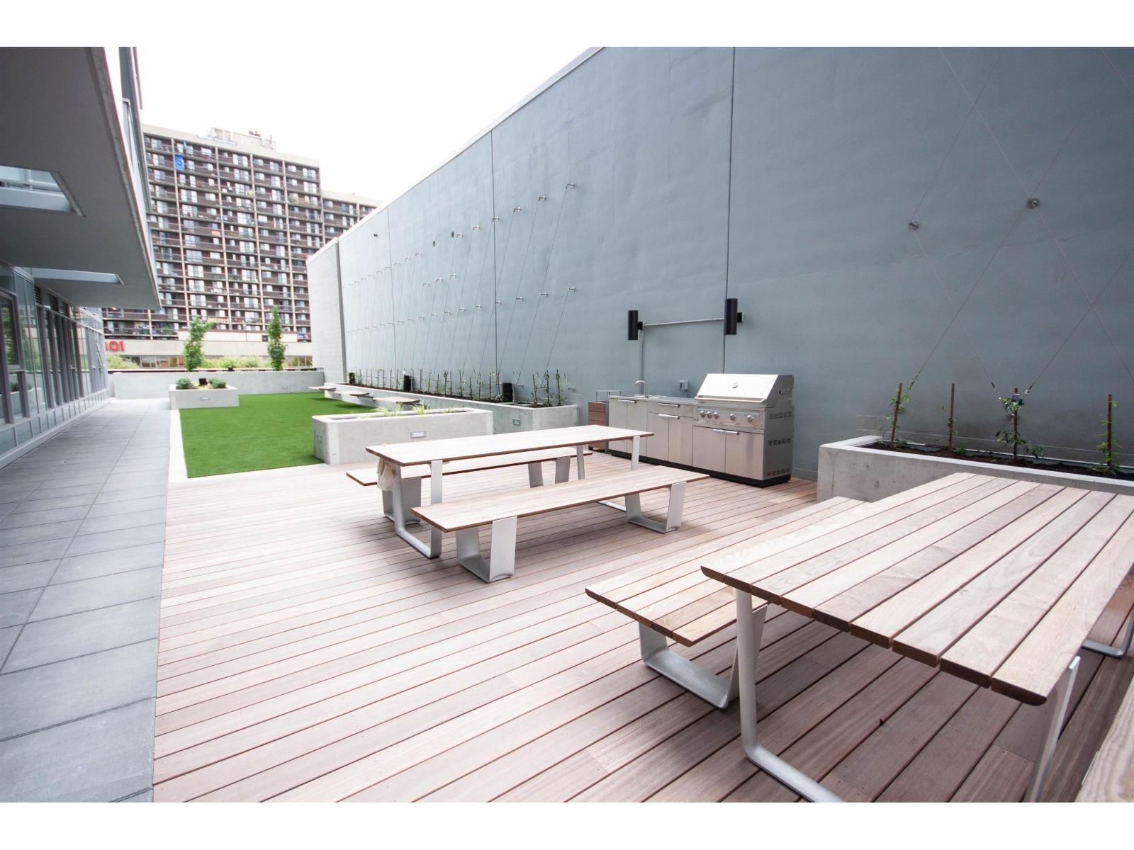 2107 13615 Fraser Highway, Surrey, British Columbia  V3T 0P7 - Photo 13 - R3095867