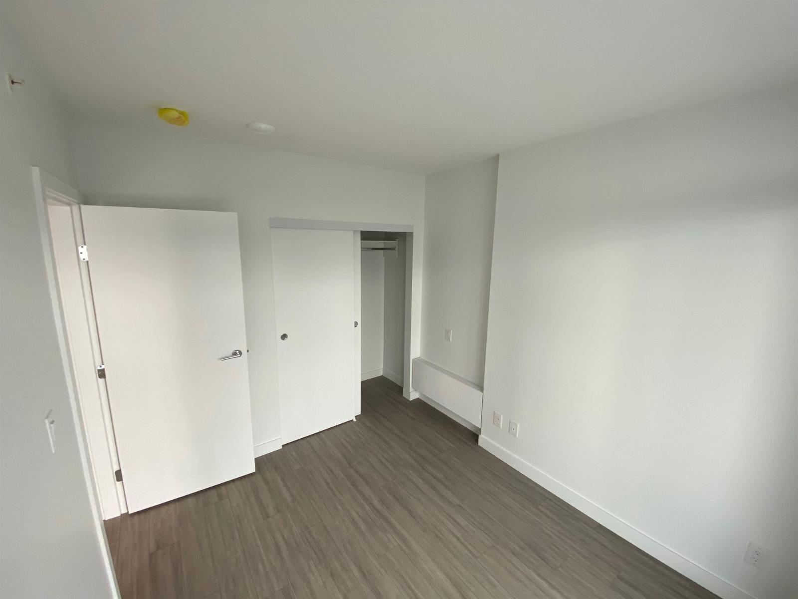 2107 13615 Fraser Highway, Surrey, British Columbia  V3T 0P7 - Photo 7 - R3095867