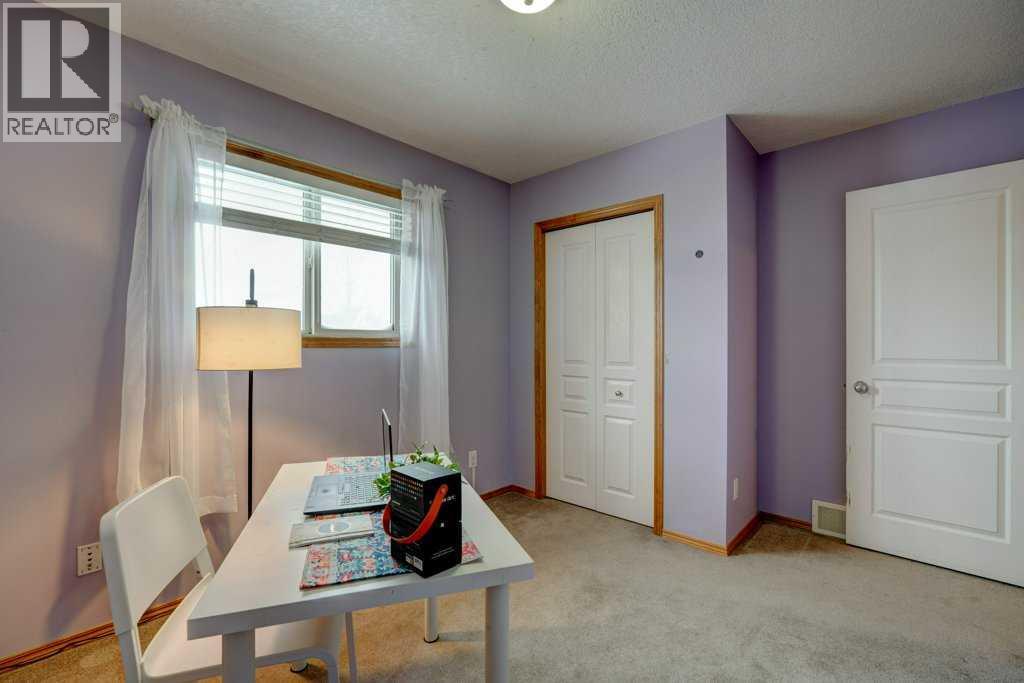 157 Chapalina Close Se, Calgary, Alberta T2X 3W2 - Photo 30 - A2287488