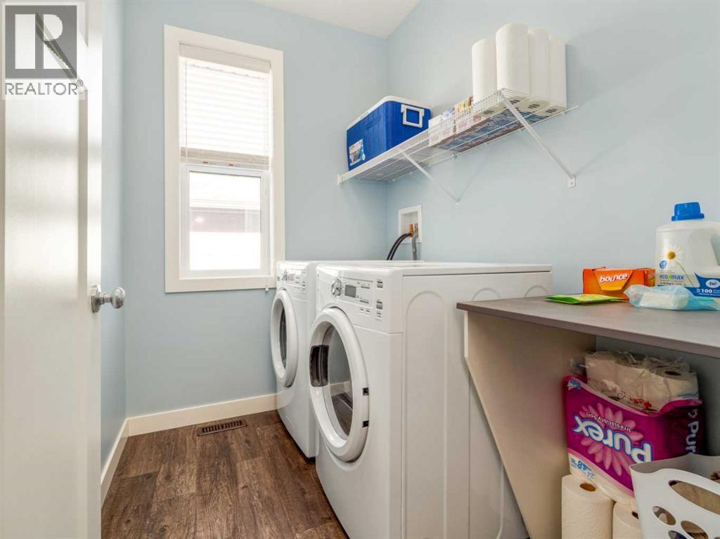 514 Mary Cameron Crescent N, Lethbridge, Alberta  T1H 6V6 - Photo 11 - A2290426