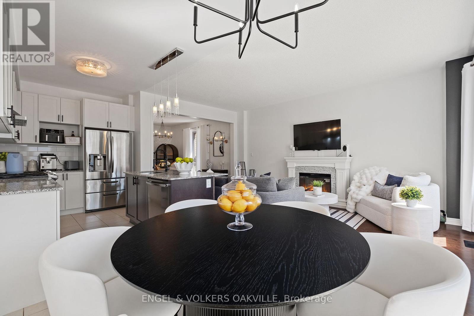 33 Sharpe Crescent, New Tecumseth (Tottenham), Ontario  L0G 1W0 - Photo 23 - N12842244