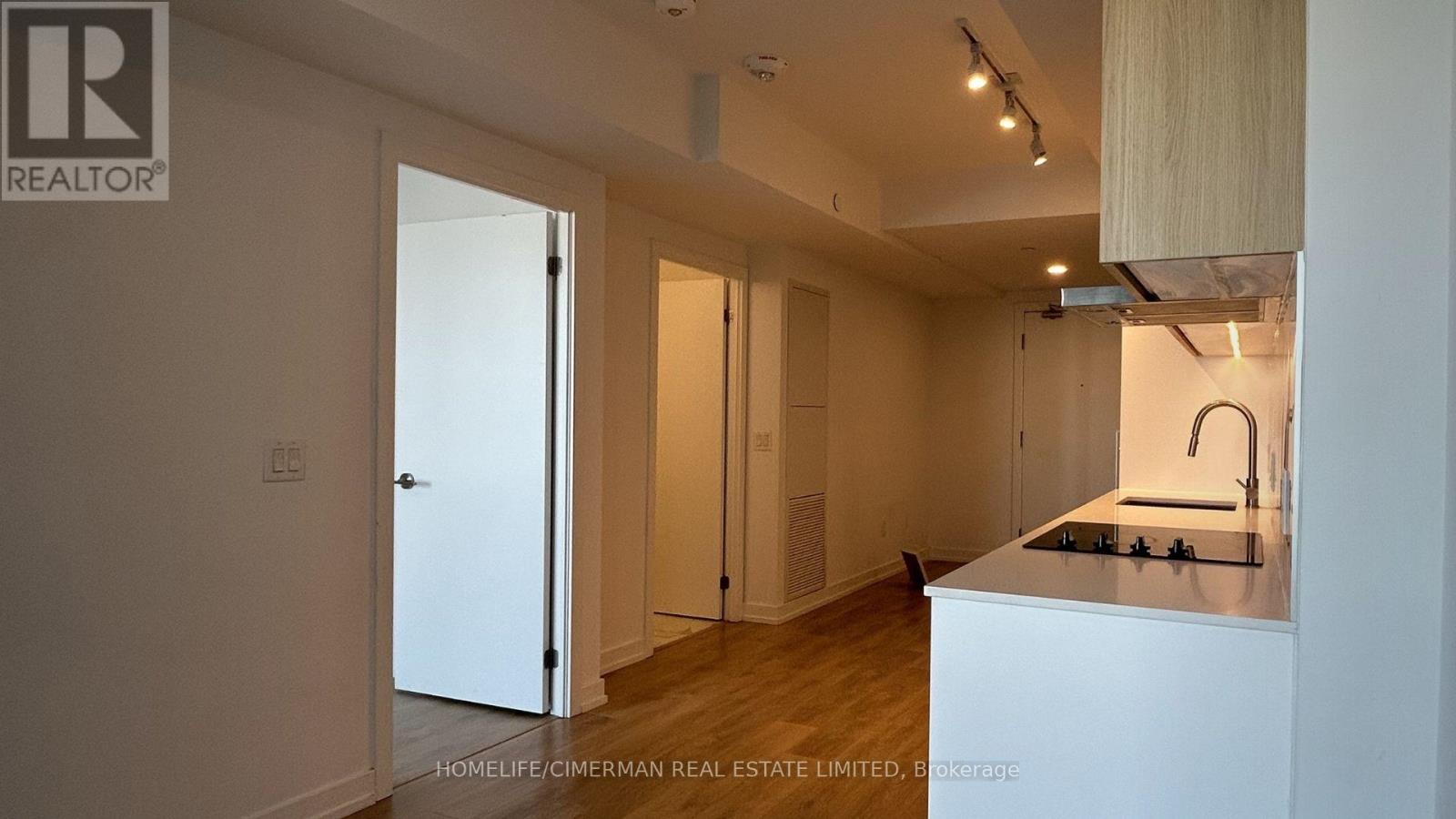 606 - 1100 Sheppard Avenue W, Toronto, Ontario  M3J 0H1 - Photo 8 - W12814912