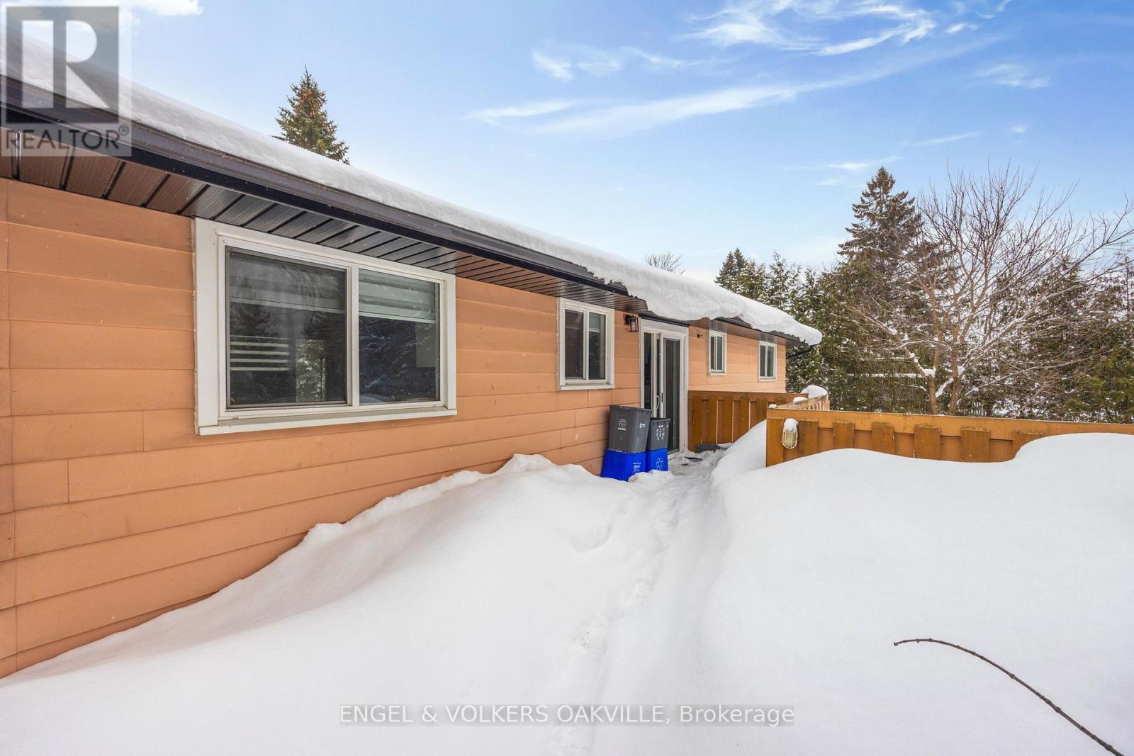 206 Yeates Avenue, Barrie (Painswick North), Ontario  L4N 4C6 - Photo 31 - S12842246